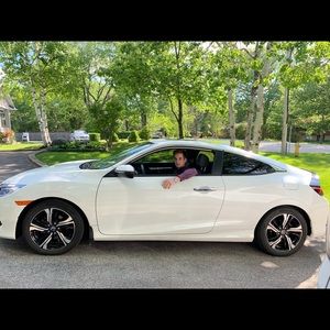 Meet your Posher, Johnny